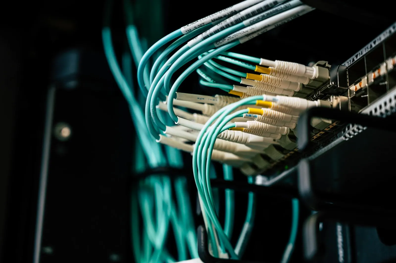 Integraciones y enlaces externos para monitoreo Enlaces — Conecta servicios externos sin salir de la plataforma